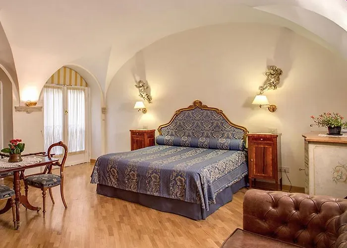 Navona Garden Suites